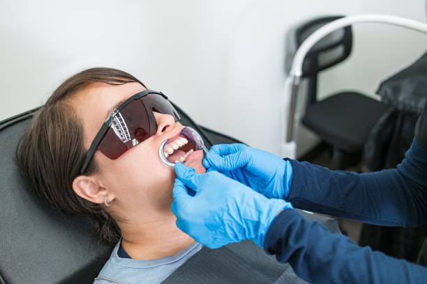 Best Weekend Emergency Dentist in Vla Park, IL